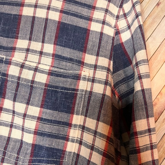 J. Crew 100% Cotton Long Sleeve Quarter Button Down Plaid Women's Shirt Medium - Picture 2 of 7